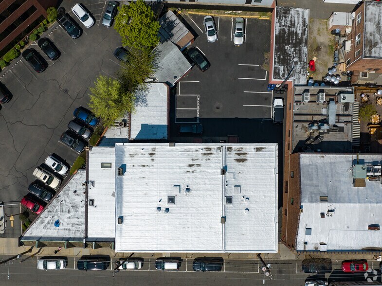 More Photos Of 103-107 S Tyson Ave, Floral Park Apartments For Sale