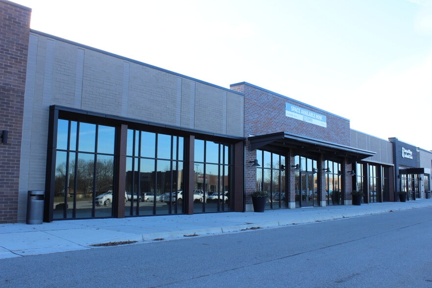 More Photos Of 2500 Burton St, Grand Rapids Unknown For Lease