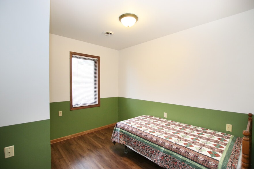 More Photos Of 496 Wisconsin Ct, Fond Du Lac Rehabilitation Center For Sale