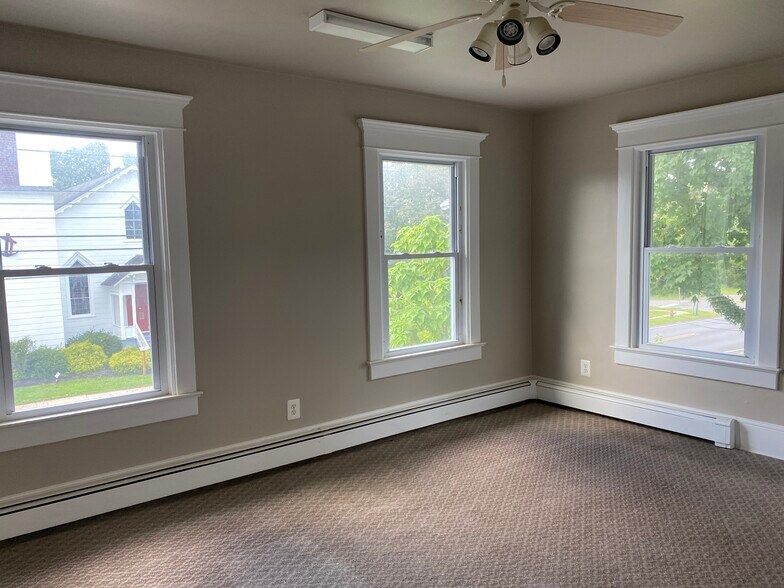 More Photos Of 329 S Main St, Barnegat Medical For Lease