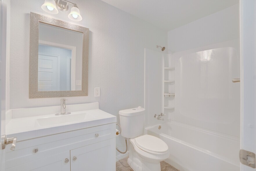 More Photos Of 7311 FM 1886, Azle Apartments For Sale