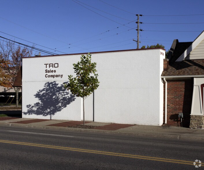 More Photos Of 3406 12 Mile Rd, Berkley Office For Sale