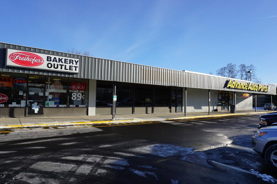 More Photos Of 473 E Washington St, North Attleboro General Retail For Sale