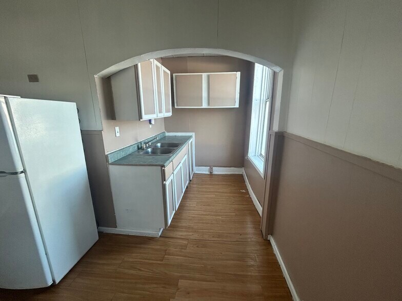 More Photos Of 980-998 Jefferson Ave, Washington Apartments For Sale