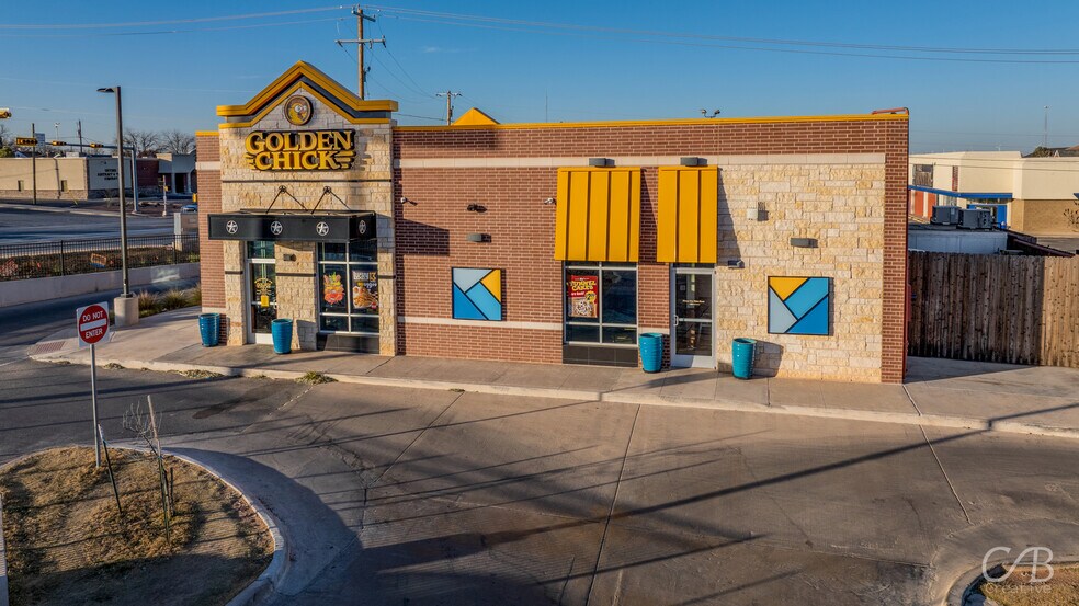 Primary Photo Of 3000 College Ave, Snyder General Retail For Sale