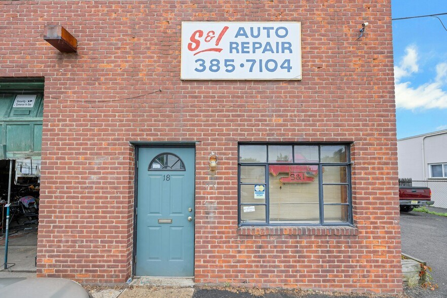 Primary Photo Of 18 McDermott Pl, Bergenfield Industrial For Sale