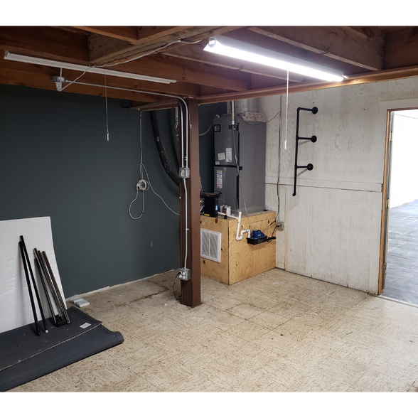 More Photos Of 1215 Sam Houston Ave, Huntsville Storefront Retail Office For Lease