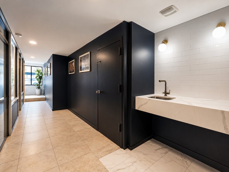 More Photos Of 337 Tompkins Ave, Brooklyn Storefront Retail Residential For Lease