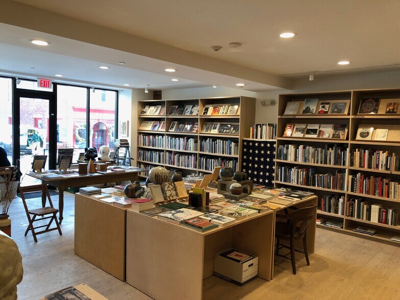 More Photos Of 47 Railroad St, Great Barrington Apartments For Lease