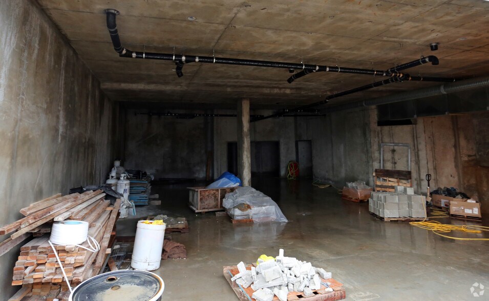 More Photos Of 708 E 26th Ave, Vancouver Apartments For Sale