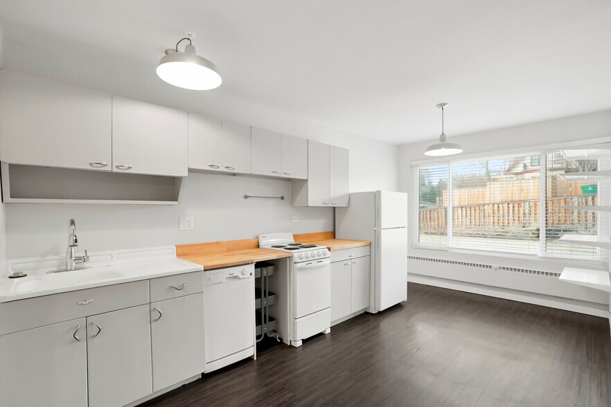 More Photos Of 2900 Lowell Blvd, Denver Apartments For Sale