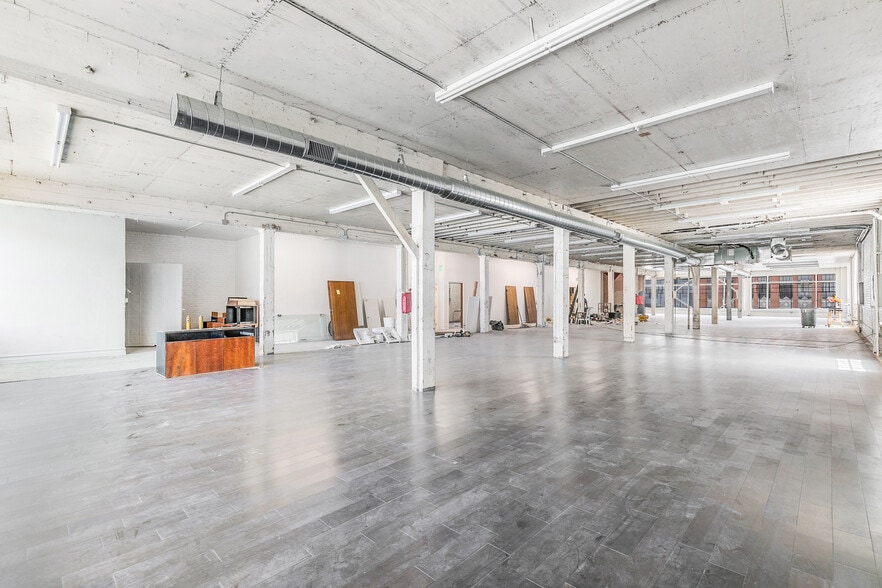More Photos Of 823 S Los Angeles St, Los Angeles Loft Creative Space For Lease