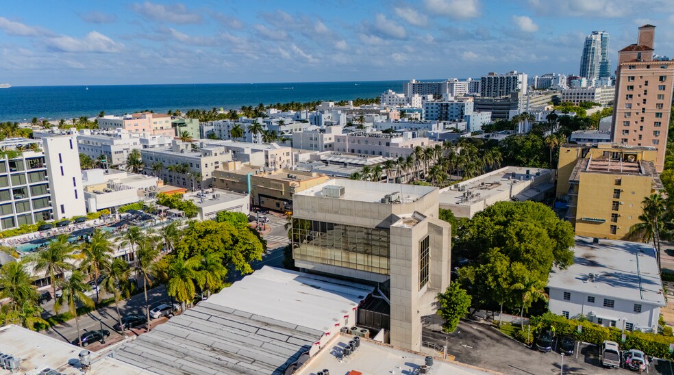 More Photos Of 930 Washington Ave, Miami Beach Office For Lease