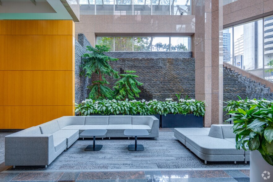 More Photos Of 666 Burrard Street, Vancouver Office For Lease