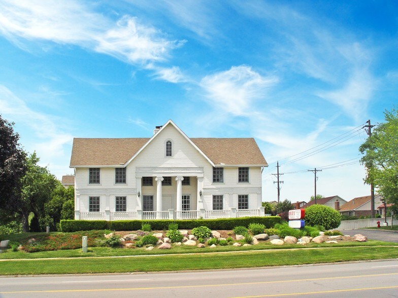 More Photos Of 1812-1814 S Rochester Rd, Rochester Hills Medical For Lease