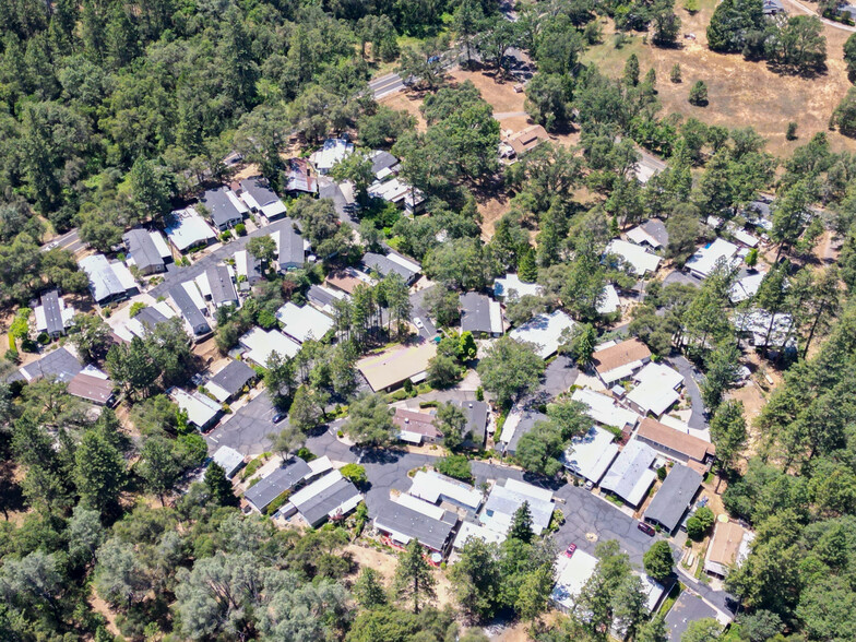 Primary Photo Of 1281 Pleasant Valley Rd, Diamond Springs Manufactured Housing Mobile Home Park For Sale