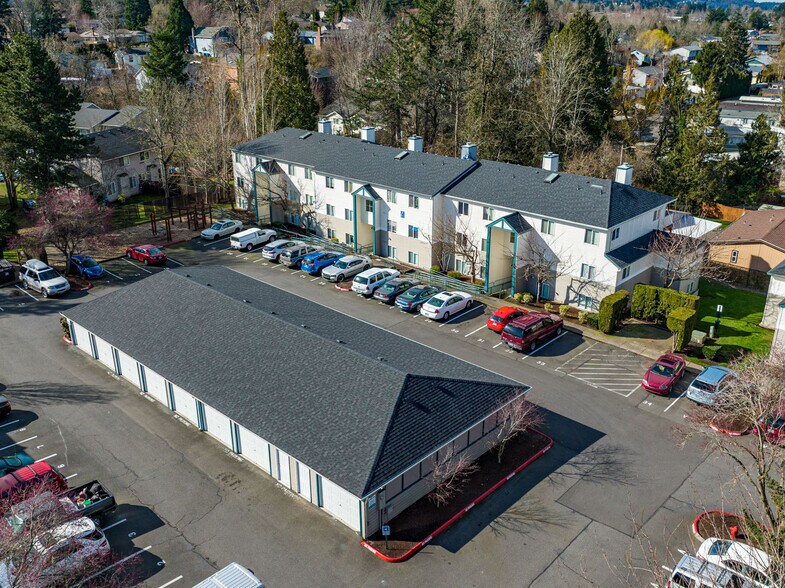 More Photos Of 805 NE Kane Dr, Gresham Apartments For Sale