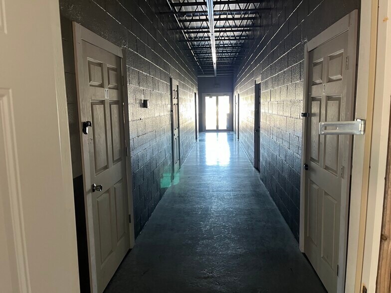 More Photos Of 660 David Ave, Danville Warehouse For Sale