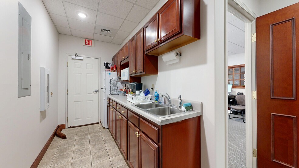 More Photos Of 9355 Founders St, Fort Mill Office For Sale
