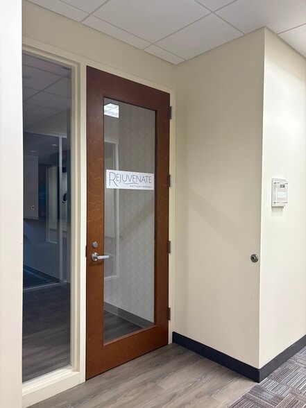 More Photos Of 7625 Maple Lawn Blvd, Fulton Medical For Sale