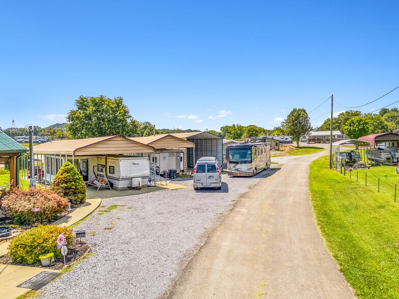 More Photos Of 1501 Slate Hill Rd, Mooresburg Manufactured Housing Mobile Home Park For Sale