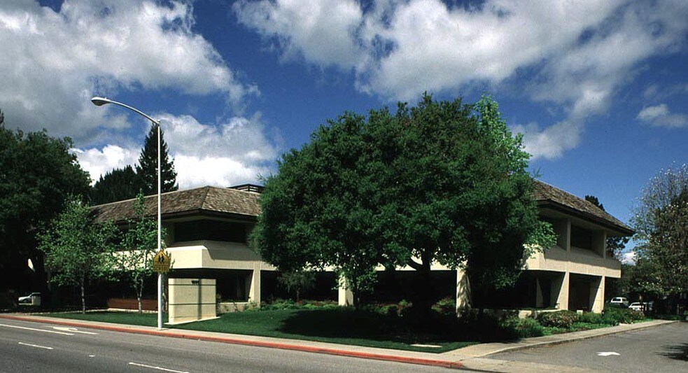 More Photos Of 1550 El Camino Real, Menlo Park Medical For Lease