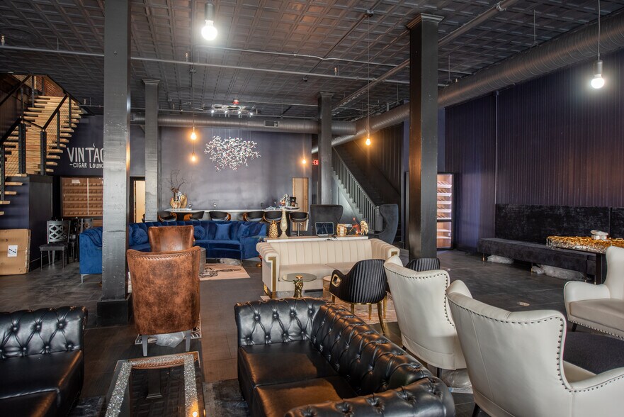 More Photos Of 225 Mason Ave, Cape Charles Storefront For Sale