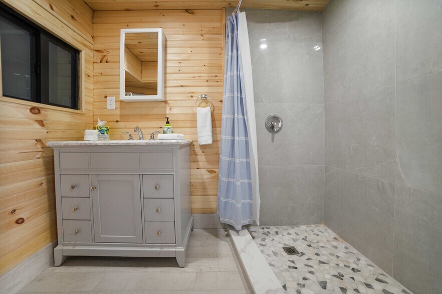 More Photos Of , Big Pine Key Unknown For Sale