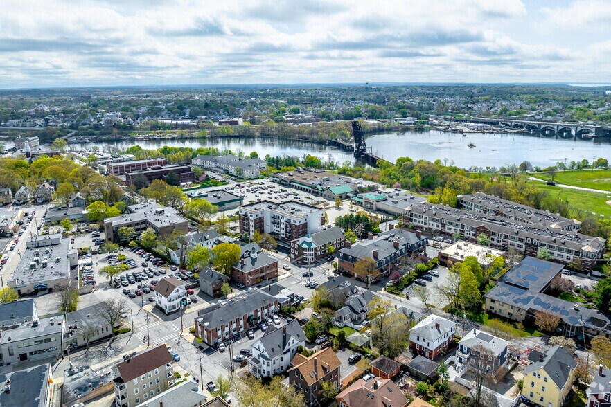 More Photos Of 99 Wayland Ave, Providence Office For Lease