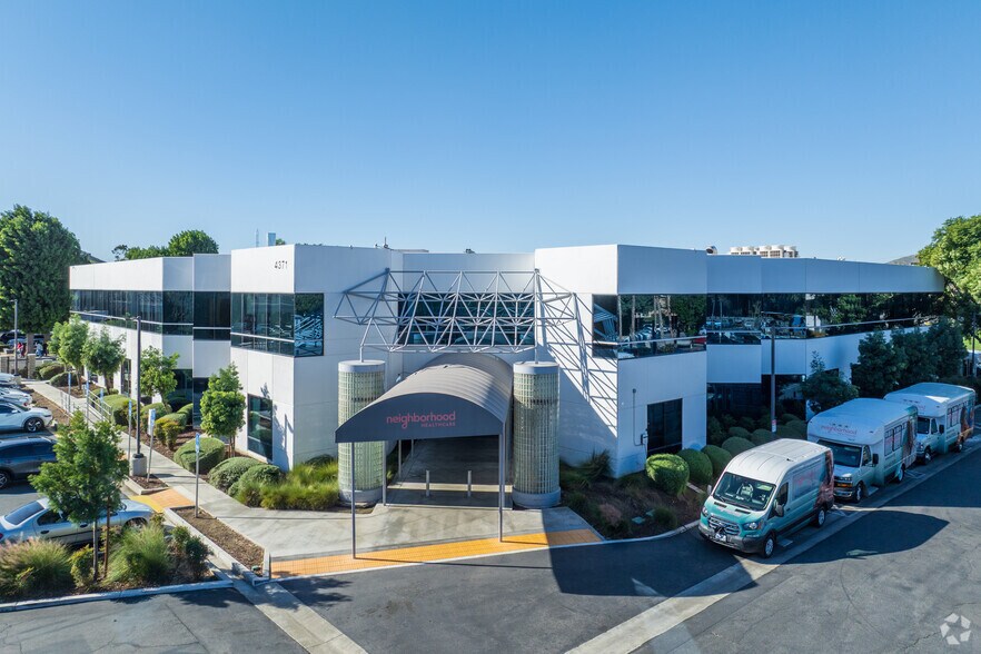 Primary Photo Of 4371 Latham St, Riverside Medical For Sale