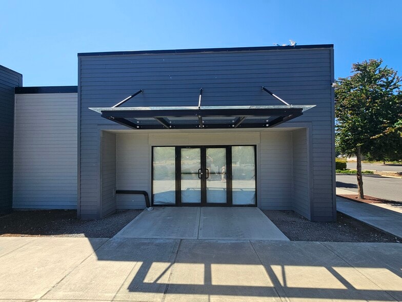 More Photos Of 206 & 210 Tumwater Blvd SW, Tumwater Unknown For Lease