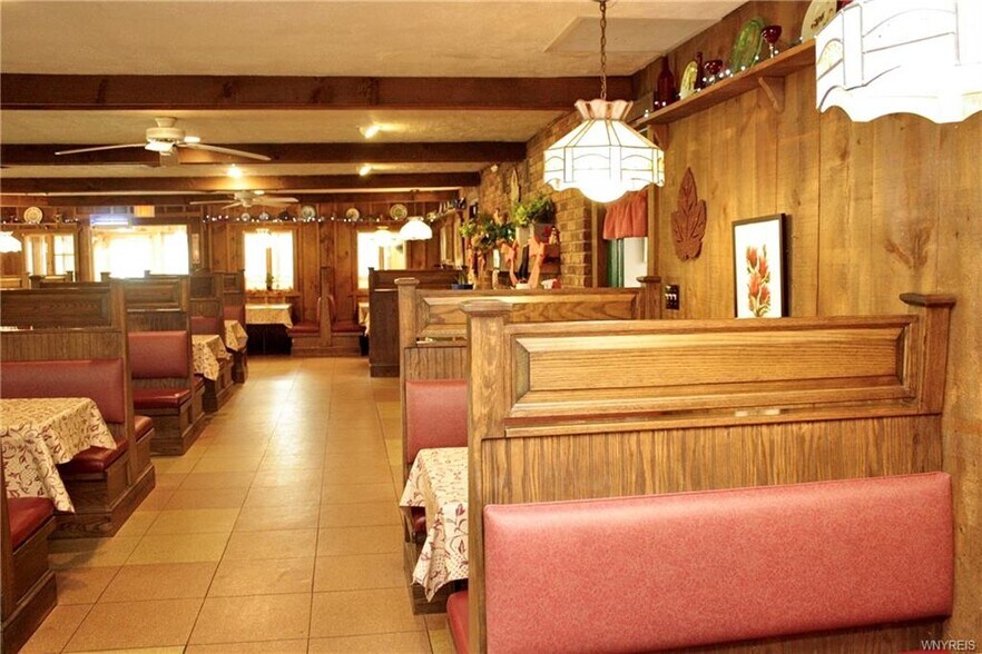 More Photos Of 3333 Lockport Olcott Rd, Newfane Restaurant For Sale