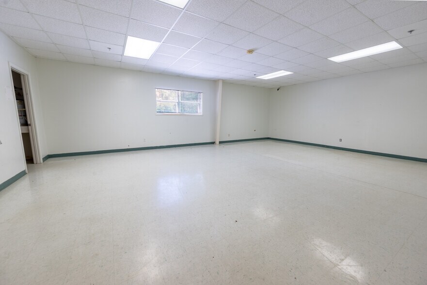 More Photos Of 6689 County Road 315, Keystone Heights Specialty For Sale