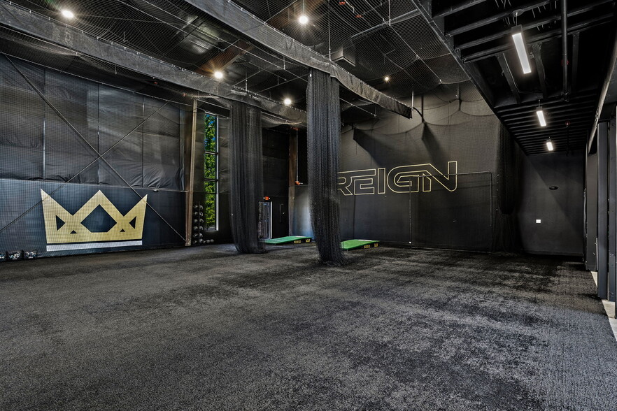 More Photos Of 6902 Rodeo Dr, Pasco Flex For Lease