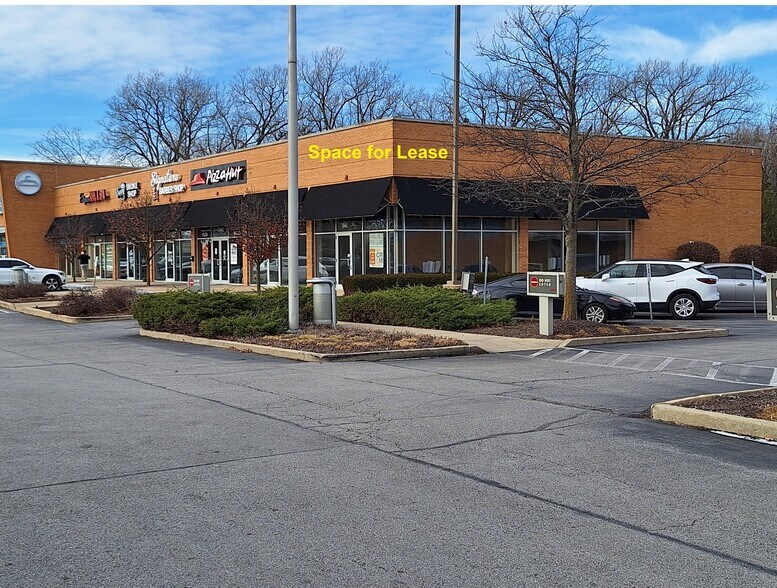 More Photos Of 7840-7852 W 159th St, Orland Park Freestanding For Lease