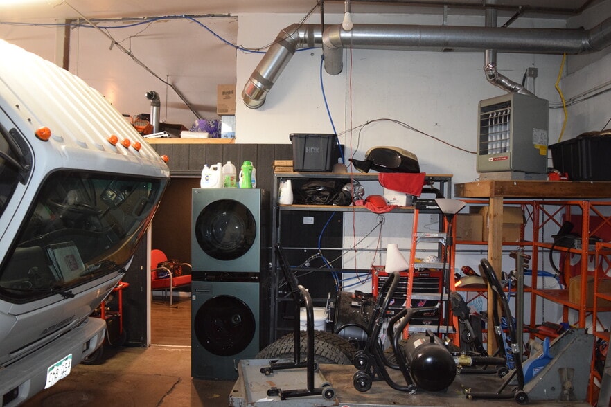 More Photos Of 2401 S Raritan St, Englewood Warehouse For Sale