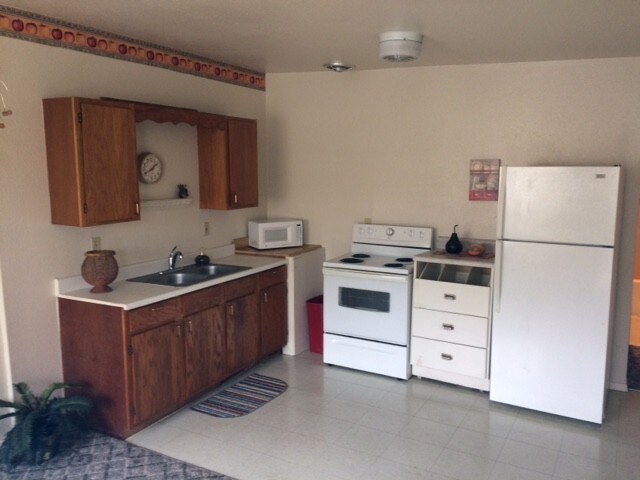 More Photos Of 1050 N Mesilla St, Las Cruces Apartments For Sale