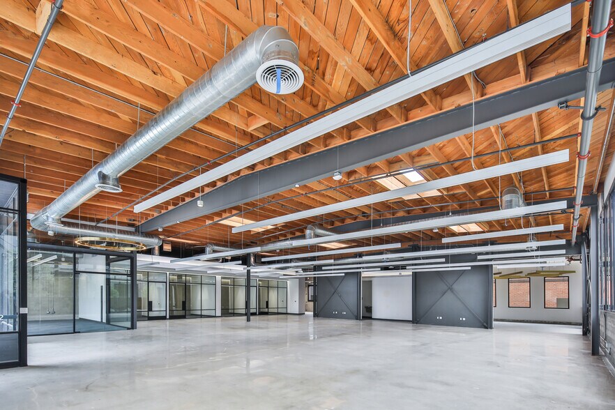 More Photos Of 8468 Warner Dr, Culver City Unknown For Lease