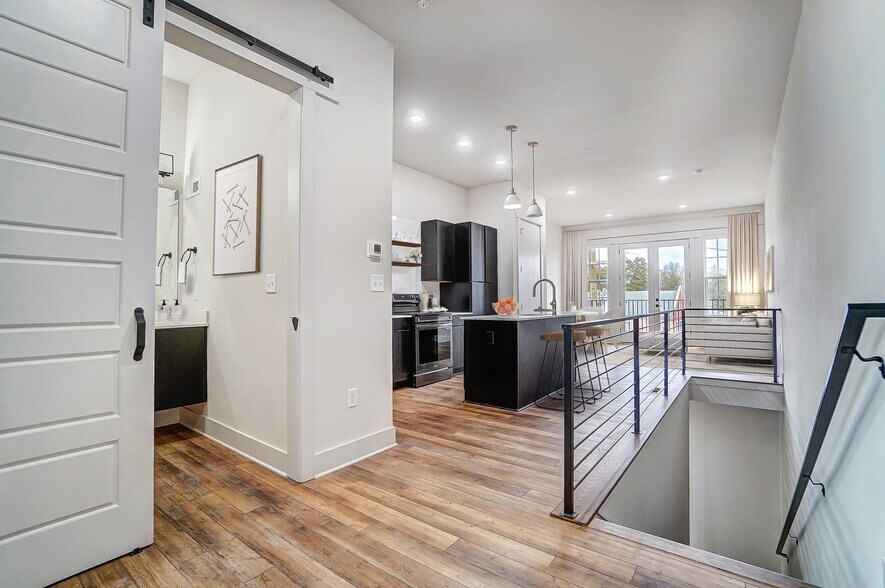 More Photos Of 202 S Main St, Belmont Apartments For Sale