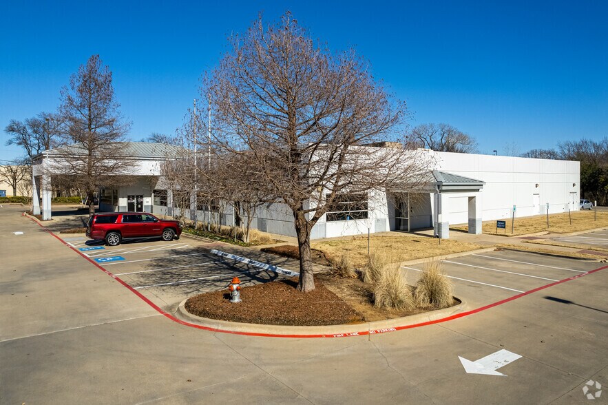 More Photos Of 2040 W State Hwy 114, Grapevine Hospital For Lease