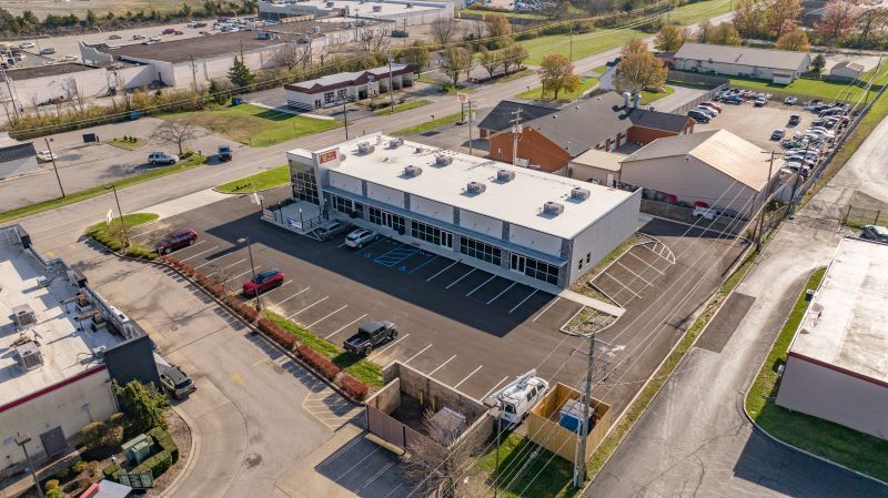 More Photos Of 5 Shoppers Dr, Winchester Freestanding For Lease