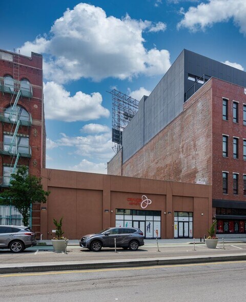 More Photos Of 24 Bruckner Blvd, Bronx General Retail For Sale