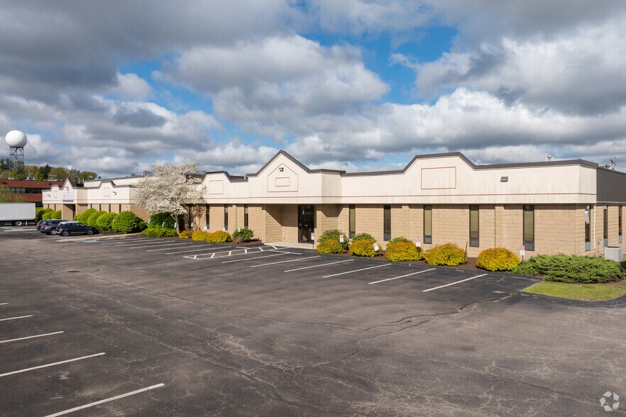 More Photos Of 500 Myles Standish Blvd, Taunton Light Manufacturing For Sale