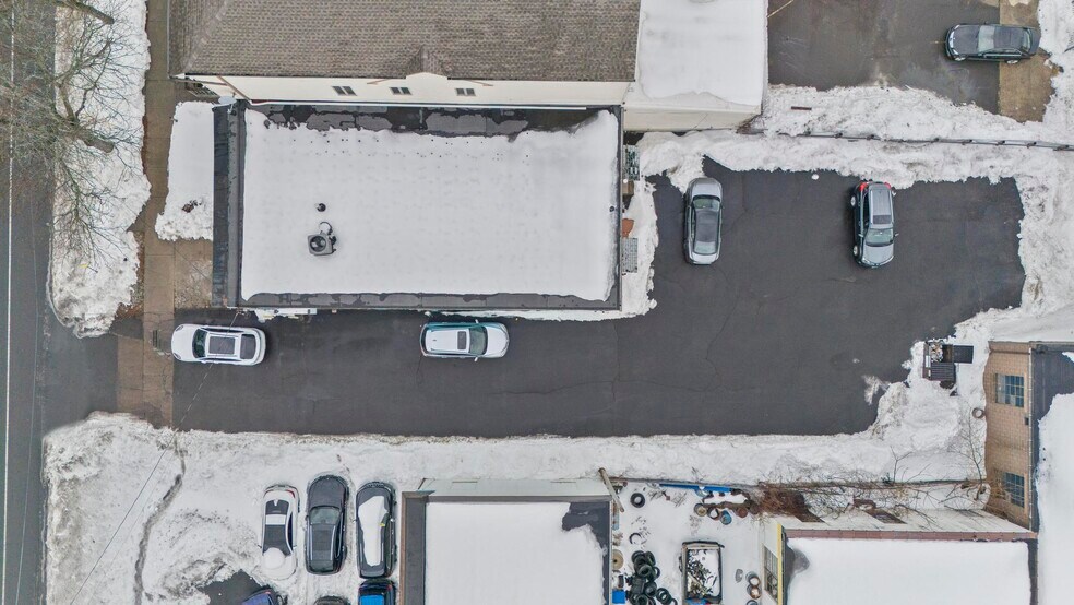 More Photos Of 1529 Dixwell Ave, Hamden Freestanding For Sale