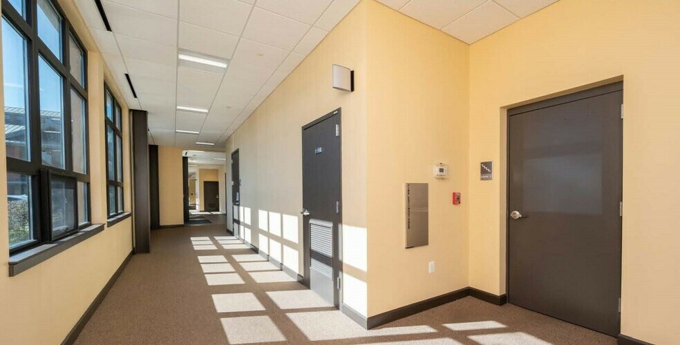 More Photos Of 1730 West St, Annapolis Medical For Lease