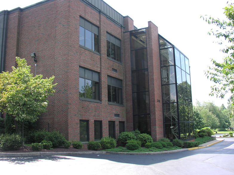 Primary Photo Of 340 E Maple Ave, Langhorne Office For Lease