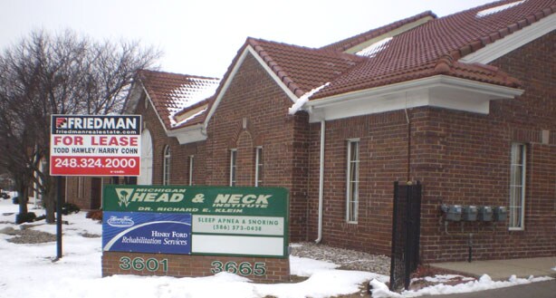More Photos Of 3601-3665 E 11 Mile Rd, Warren Medical For Lease