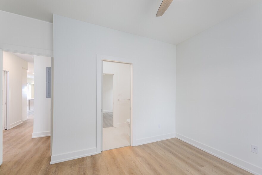 More Photos Of 5201 Atlantic ave, Ventnor City Apartments For Sale