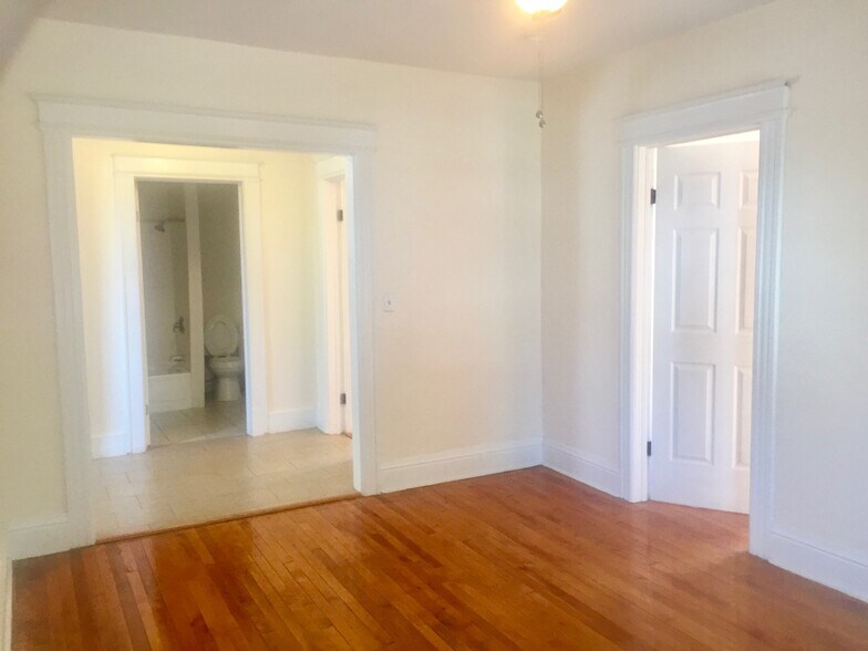 More Photos Of 405 Cogswell Ave, Syracuse Multifamily For Sale