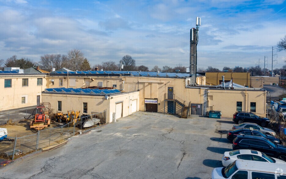 More Photos Of 512-520 Pusey Ave, Collingdale Light Distribution For Lease
